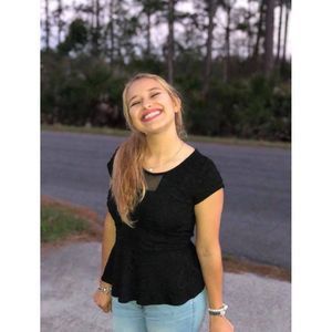 Meet your Posher, Natasha